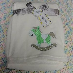 Zak & Zoey Cream Rocking Horse Plush Baby Blanket